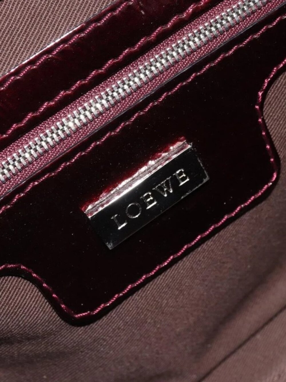 LOEWE Anagram Amazonas Hand Bag Patent leather Silver Purple Auth bs33035 - Picture 12 of 16